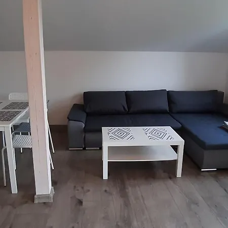 Nadmorskie Zacisze 아파트 Pleśna